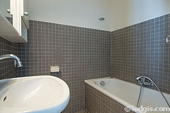 Apartment Paris 6° - Bathroom