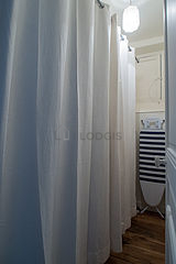 Apartment Paris 16° - Dressing room