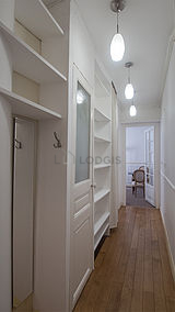 Apartment Paris 20° - Entrance