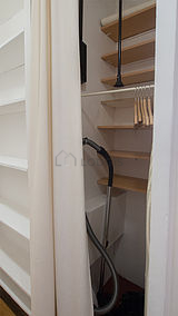 Wohnung Paris 20° - Eintritt