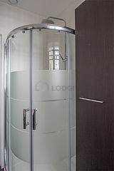 Apartment Paris 18° - Bathroom