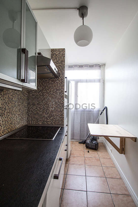 Kitchen where you can have dinner for 2 person(s) equipped with dishwasher, hob, refrigerator, extractor hood