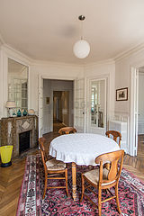 Appartement Paris 4° - Salle a manger