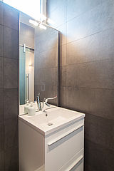 Apartment Paris 3° - Bathroom