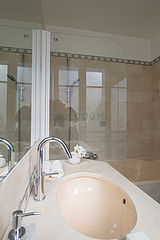 Apartment Paris 16° - Bathroom