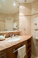 Appartement Paris 16° - Salle de bain 3