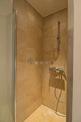 Apartment Paris 4° - Bathroom