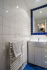 Apartment Paris 6° - Bathroom