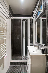 Apartment Paris 4° - Bathroom