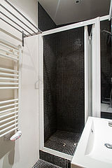 Apartment Paris 4° - Bathroom
