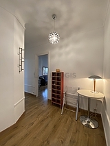 Apartment Paris 19° - Entrance