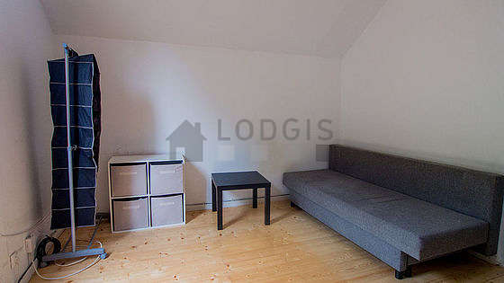 Very quiet living room furnished with 1 sofabed(s) of 140cm, coffee table, cupboard, 1 chair(s)