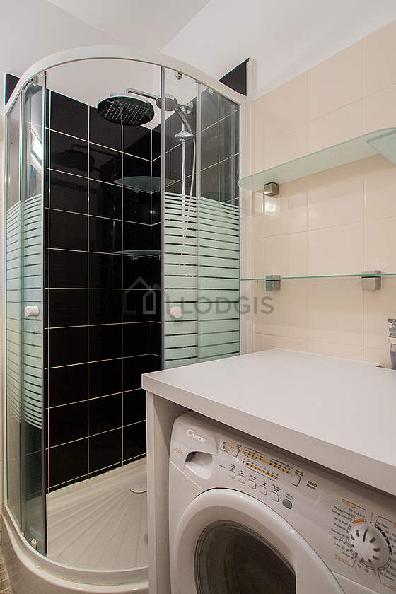 Appartement Paris 10° - 
