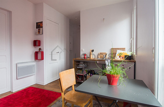 Beautiful kitchen of 0m² with wooden floor
