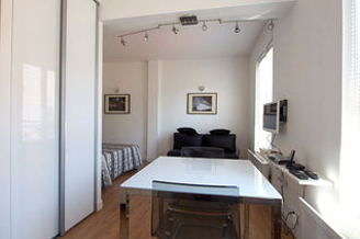 Studio Paris 20° Père Lachaise