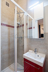 Apartment Paris 1° - Bathroom