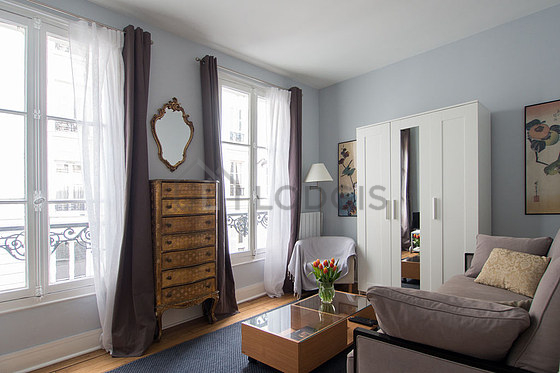 Quiet living room furnished with 1 sofabed(s) of 140cm, tv, dvd player, 1 armchair(s)