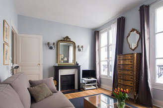 Studio Paris 7° Champs de Mars