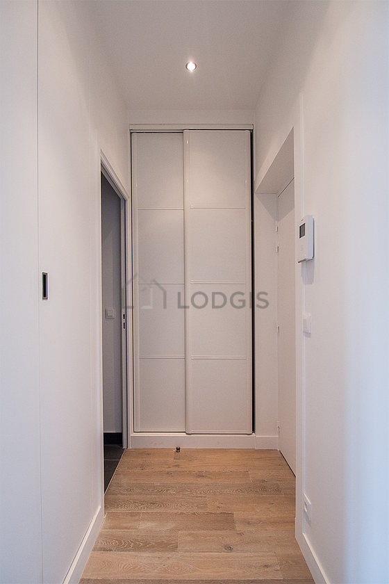 Beautiful entrance with wooden floor