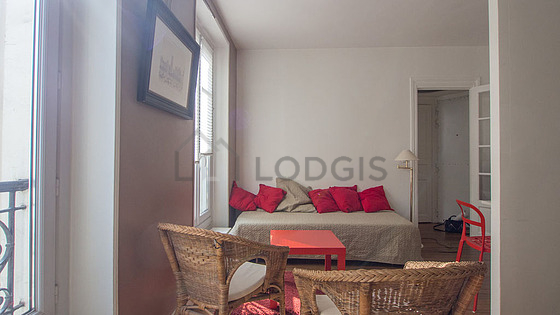 Beau séjour calme et lumineux d'un appartement à Paris