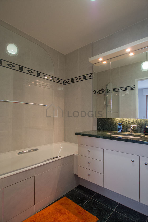 Beautiful bathroom with tile floor