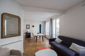 Saint Lazare Paris 8° 2 bedroom Apartment