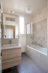 Apartamento Paris 18° - Casa de banho