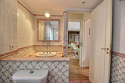 雙層公寓 巴黎8区 - 浴室