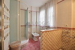 duplex Parigi 8° - Sala da bagno