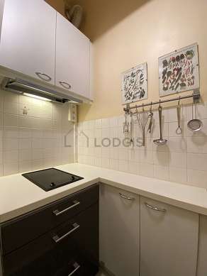 Great kitchen of 2m² with tilefloor