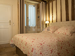 Appartement Paris 1° - Chambre