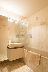 Apartment Paris 16° - Bathroom