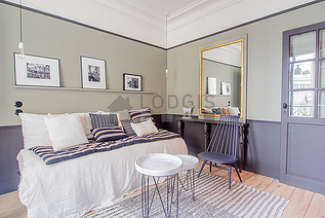 Pigalle Paris 9° studio