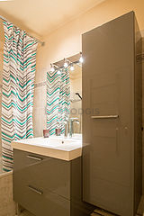 Apartment Courbevoie - Bathroom