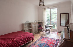 Apartment Paris 20° - Bedroom 