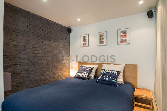 Beautiful alcove with wooden floor close to the living room