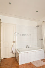 Apartment Paris 10° - Bathroom