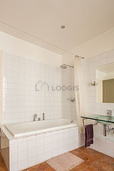 Apartment Paris 10° - Bathroom