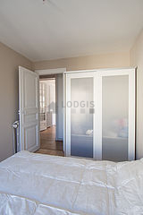 Apartment Paris 8° - Bedroom 