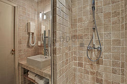 Apartment Paris 5° - Bathroom