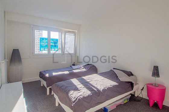 Bedroom with the carpeting floor