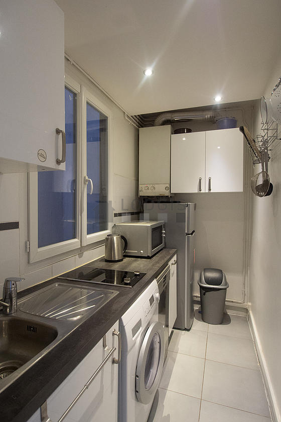 Great kitchen with tile floor
