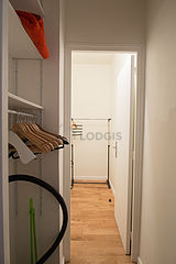 Apartment Paris 15° - Dressing room