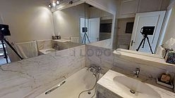 Apartment Paris 6° - Bathroom