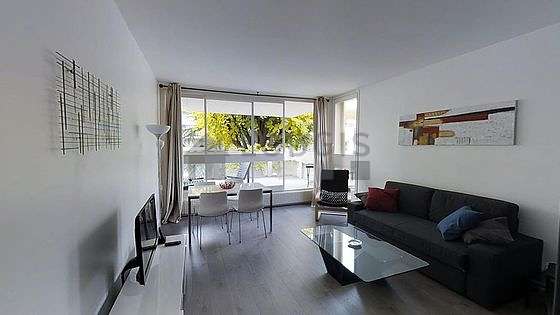 Very quiet living room furnished with 1 sofabed(s) of 140cm, tv, 1 armchair(s), 4 chair(s)