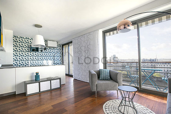 Very quiet living room furnished with 1 murphy bed(s) of 140cm, tv, 1 armchair(s), 4 chair(s)