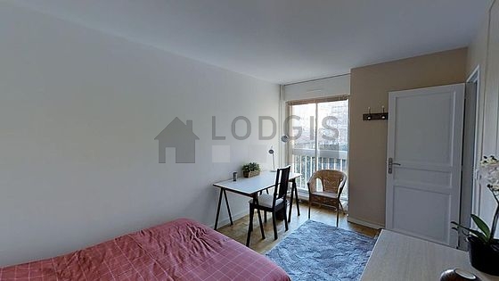 Chambre très calme pour 2 personnes équipée de 1 lit(s) de 140cm