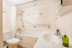 Apartment Paris 3° - Bathroom