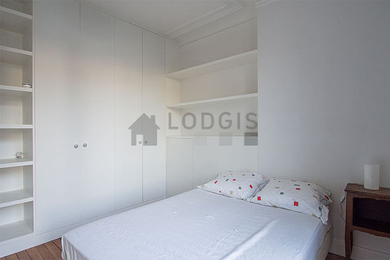 Chambre très calme pour 2 personnes équipée de 1 lit(s) de 140cm