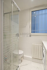 Apartment Paris 9° - Bathroom